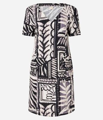 Vestido T-Shirt Curto em Viscolinho com Estampa Artística