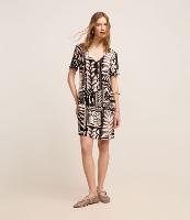 Vestido T-Shirt Curto em Viscolinho com Estampa Artística - 2