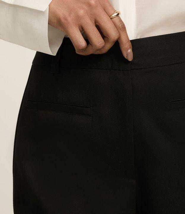 Short Alfaiatado Cintura Alta com Passantes no Cós - 2