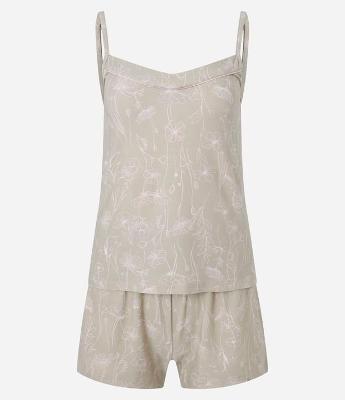 Pijama Short Doll com Estampa Floral e Detalhes de Cetim