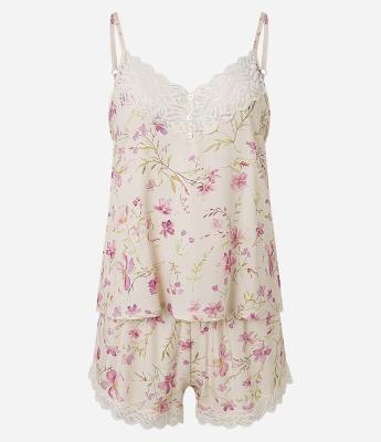 Pijama Short Doll em Viscose com Estampa Floral e Detalhe de Renda