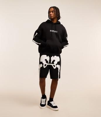 Bermuda Baggy em Moletom com Patch de Esqueleto