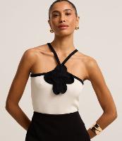 Blusa em Ribana com Flor de Tecido na Gola Halter - 1