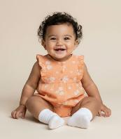 Macaquinho Infantil em Tricoline Floral com Babados - Tam 0 a 18 meses - 2