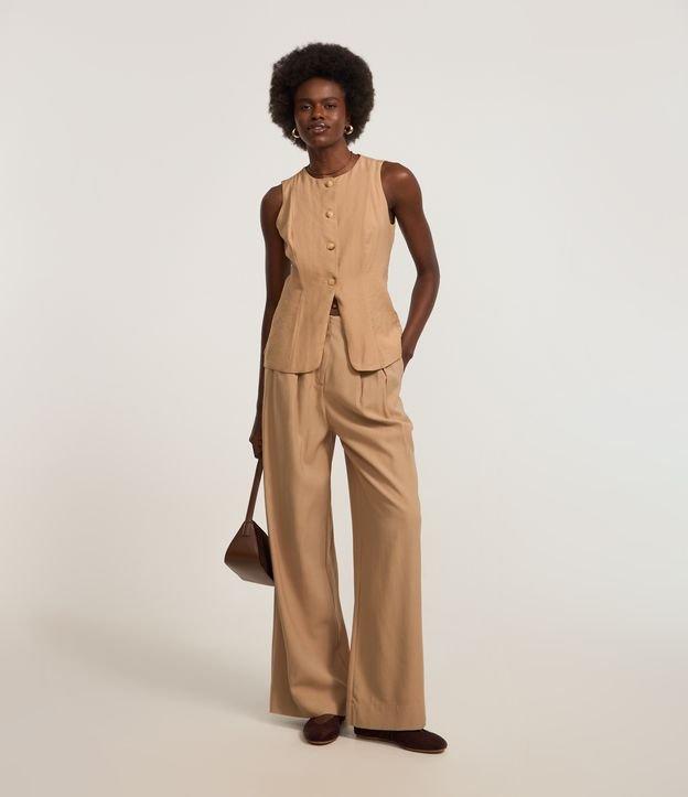 Calça Pantalona Alfaiataria em Viscose com Cós Limpo - 1