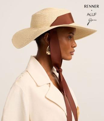 Chapéu de Praia com Aba Média e Faixa para Amarração