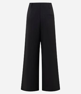 Calça Wide Leg Alfaiatada com Pregas Duplas