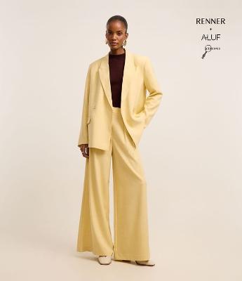 Calça Wide Leg em Alfaiataria com Pregas e Cintura Alta