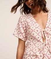 Pijama Short Doll em Algodão Texturizado com Estampa Floral e Amarração - 2