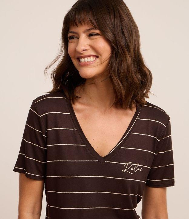 Pijama Short Doll em Viscose com Listras em Fio Metalizado - 2