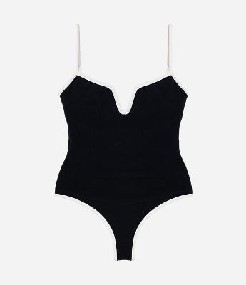 Maiô em Microfibra Texturizada com Decote V e Viés Contrastante