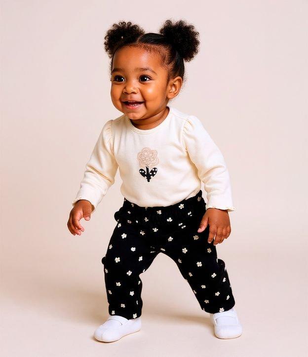 Conjunto Infantil com Estampa Florzinhas - Tam 0 a 18 meses - 2