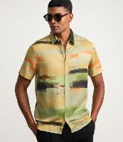 Camisa Regular em Cambraia com Estampa de Paisagem Estilo Aquarela - 2