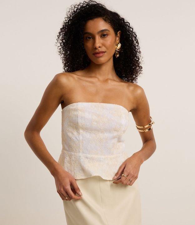 Blusa Peplum Sem Alça em Crepe com Bordado Floral - 1