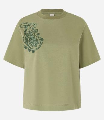 Camiseta Boxy em Algodão com Bordado Paisley no Ombro