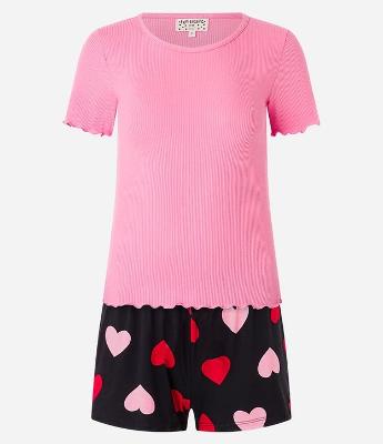 Pijama Short Doll com Blusa de Ribana e Short Estampado de Corações