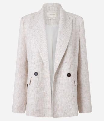 Blazer Oversized em Tweed com Botões