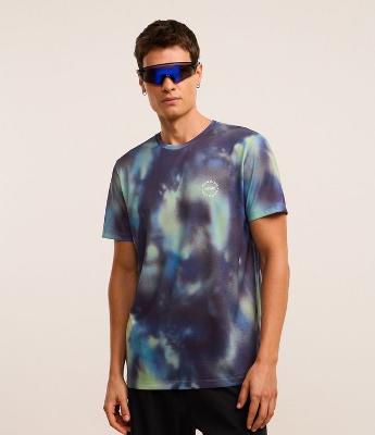 Camiseta Esportiva Regular com Tecnologia Dry e Estampa Tie Dye