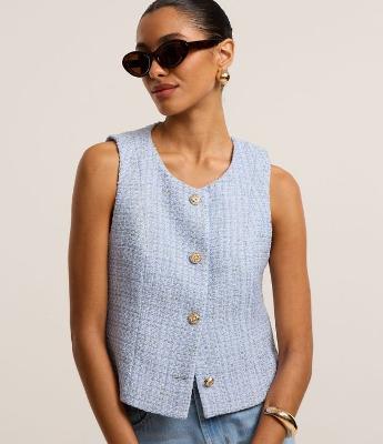 Colete em Tweed com Botões de Efeito Torcido