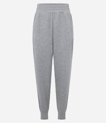 Calça Jogger Esportiva em Microfibra Pesada com Bolsos
