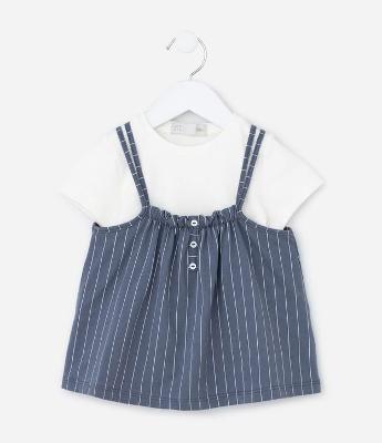 Blusa Infantil Estampa Risca de Giz e Sobreposição - Tam 1 a 6 Anos