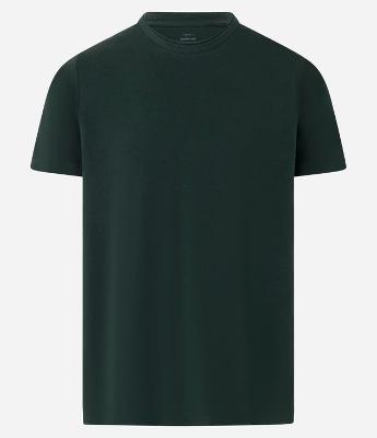 Camiseta Regular em Piquet com Gola Sobreposta em Ribana