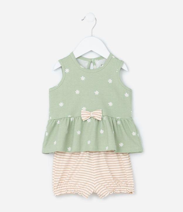 Conjunto Infantil em Malha com Lacinho e Estampa de Florzinhas - Tam 0 a 18 meses - 1