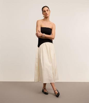 Vestido Longo em Viscose e Algodão com Saia Rodada