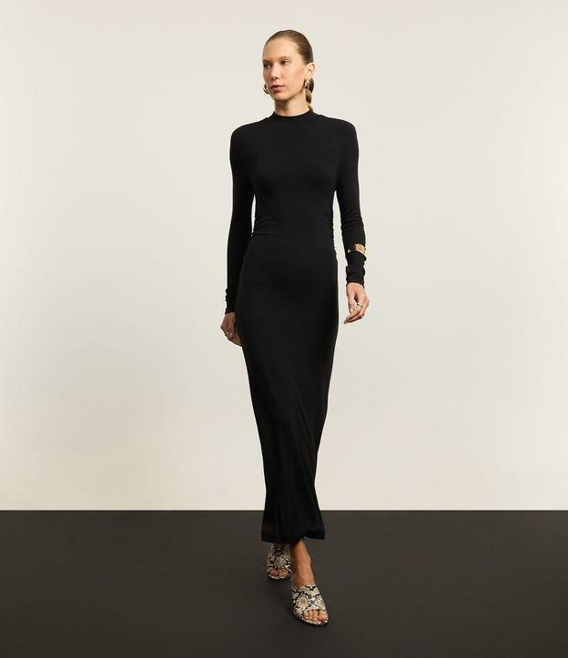 Vestido Reto Longo em Viscose com Franzido e Fenda - 3