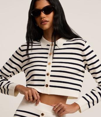 Cardigan Cropped Canelado em Tricô Listrado com Botões