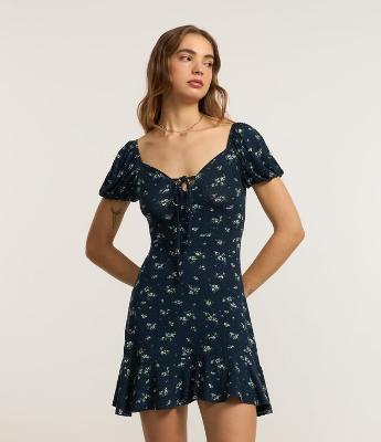 Vestido Curto em Ribana com Estampa Floral Liberty