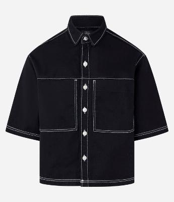 Camisa Boxy em Sarja com Bolsos Grandes e Costura Contrastante