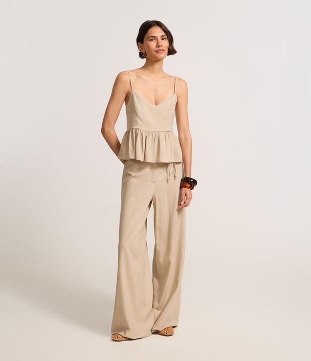 Calça Reta em Viscose com Linho e Amarração Lateral - 3