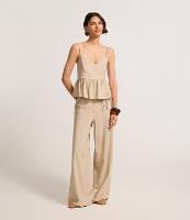 Calça Reta em Viscose com Linho e Amarração Lateral - 3