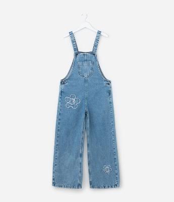 Macacão Infantil Jeans com Bordado Flores - Tam 5 a 14 Anos