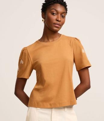 Blusa em Algodão com Bordado Decorativo na Manga Bufante