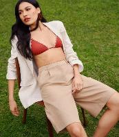 Bermuda Jorts em Sarja Alfaiatada com Pregas - 2