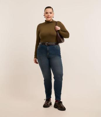 Calça Skinny em Jeans com Elastano e Lavagem Dirty Curve & Plus Size