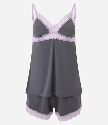 Pijama Short Doll em Microfibra com Renda Contrastante e Alcinha