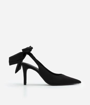 Sapato Scarpin com Maxi Laço