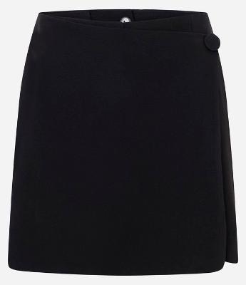 Short Saia em Bengaline com Botão no Transpasse