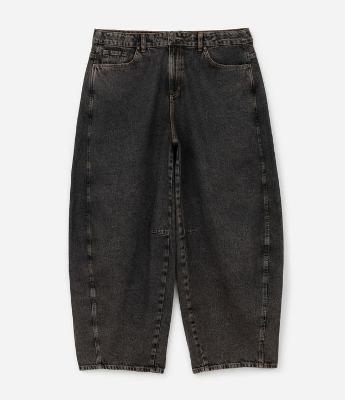 Calça Barrel em Jeans com Lavagem Dirty Curve & Plus Size