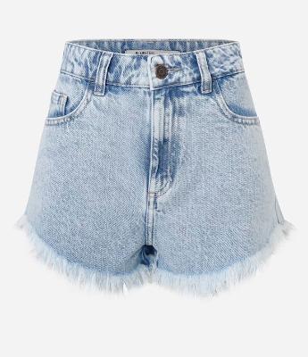 Short Cintura Alta em Jeans com Bordado de Lagosta