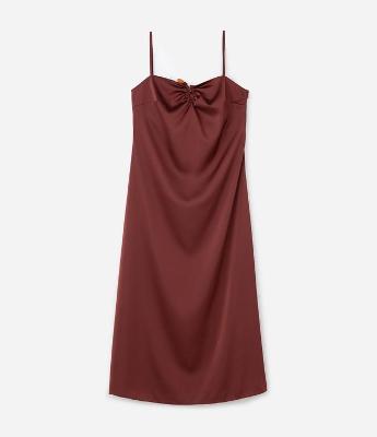 Vestido Longo em Cetim com Aviamento no Decote Curve & Plus Size