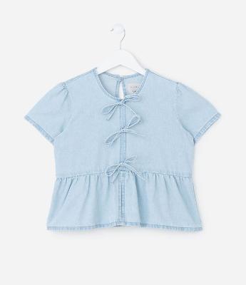 Blusa Regular Infantil em Jeans com Lacinhos - Tam 5 a 14 Anos