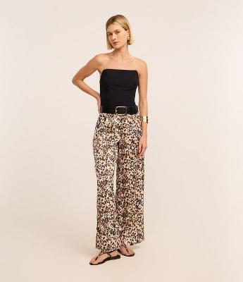 Calça Acetinada em Animal Print com Pregas