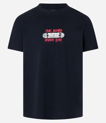Camiseta Regular em Algodão com Estampa de Gato Skatista