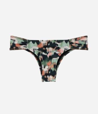 Biquíni Calcinha Lateral Drapeada com Estampa Tie Dye e Costuras Contrastantes