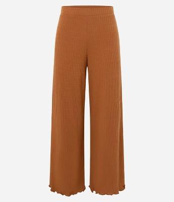 Calça Reta em Ribana com Cintura Média