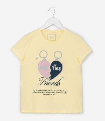 Camiseta Regular Infantil com Estampa de Coração Besties Friends - Tam 5 a 14 anos